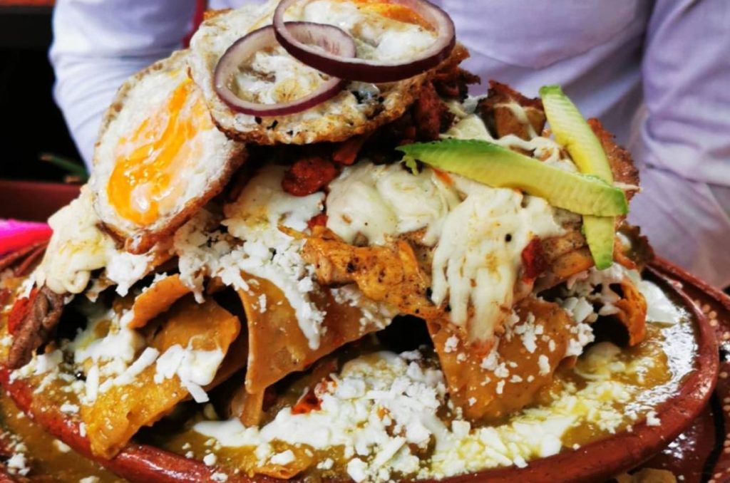 Todo lo que necesitas saber sobre los chilaquiles gigantes de Toluca