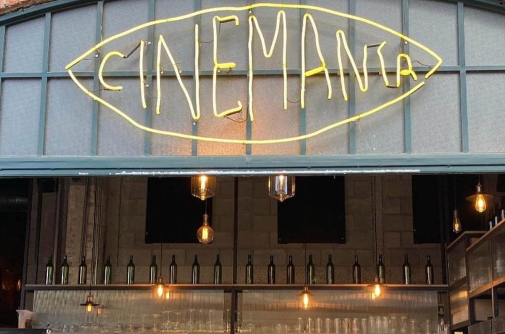 Cinemanía, club de cine y comida