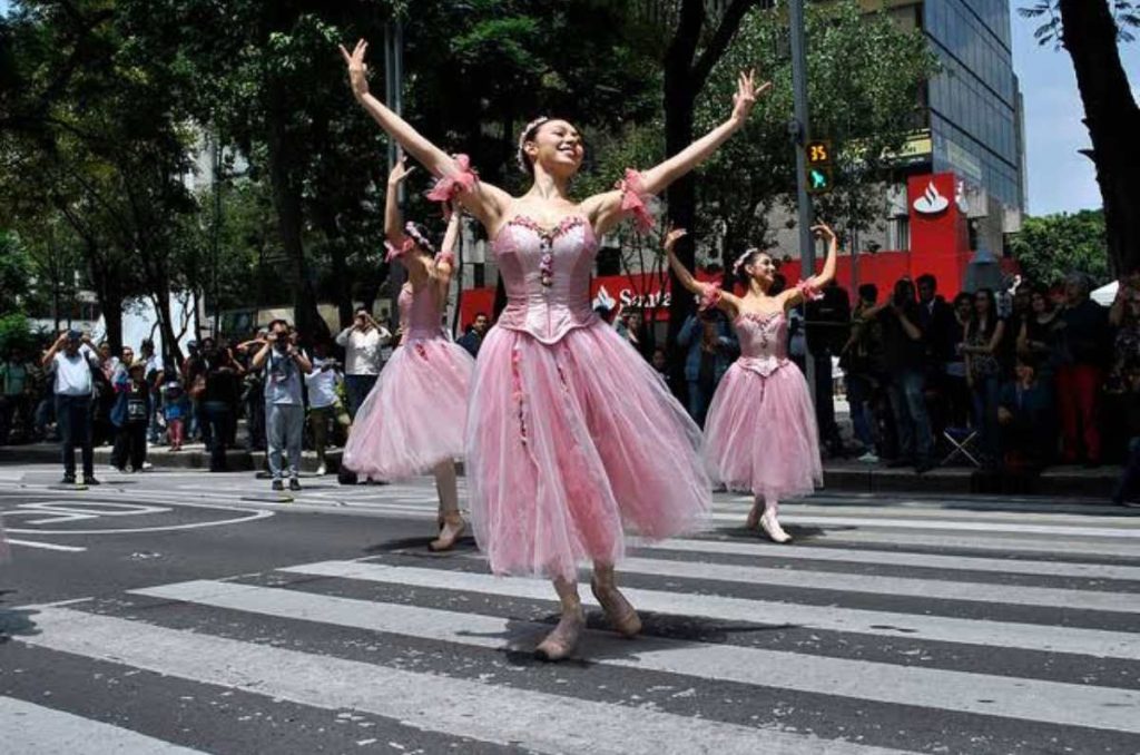 Habrá clase masiva de ballet en CDMX ¡impartida por Elisa Carrillo!