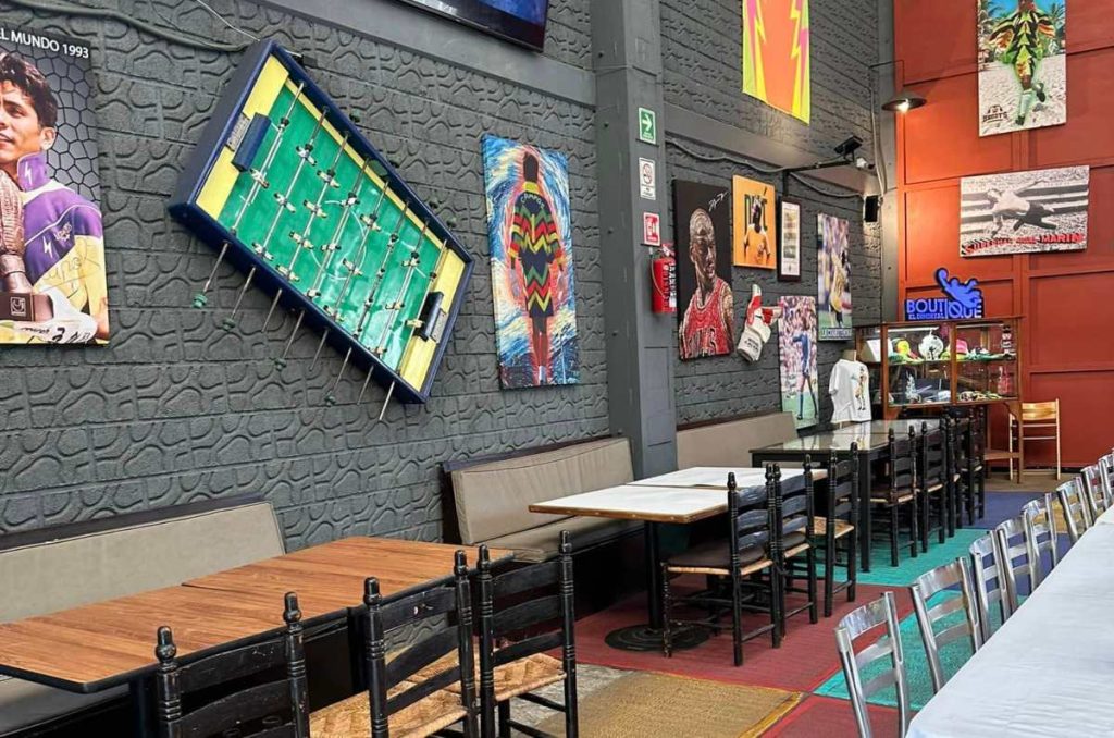 ¿Cuánto cuesta comer en el restaurante de Jorge Campos?