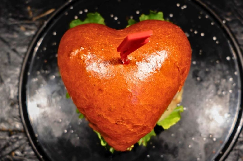 Hamburguesa en forma de corazón