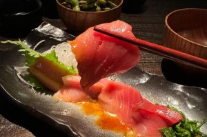 Hotaru: elegante restaurante japonés en Mitikah ¡Con ronqueo de atún cada semana!
