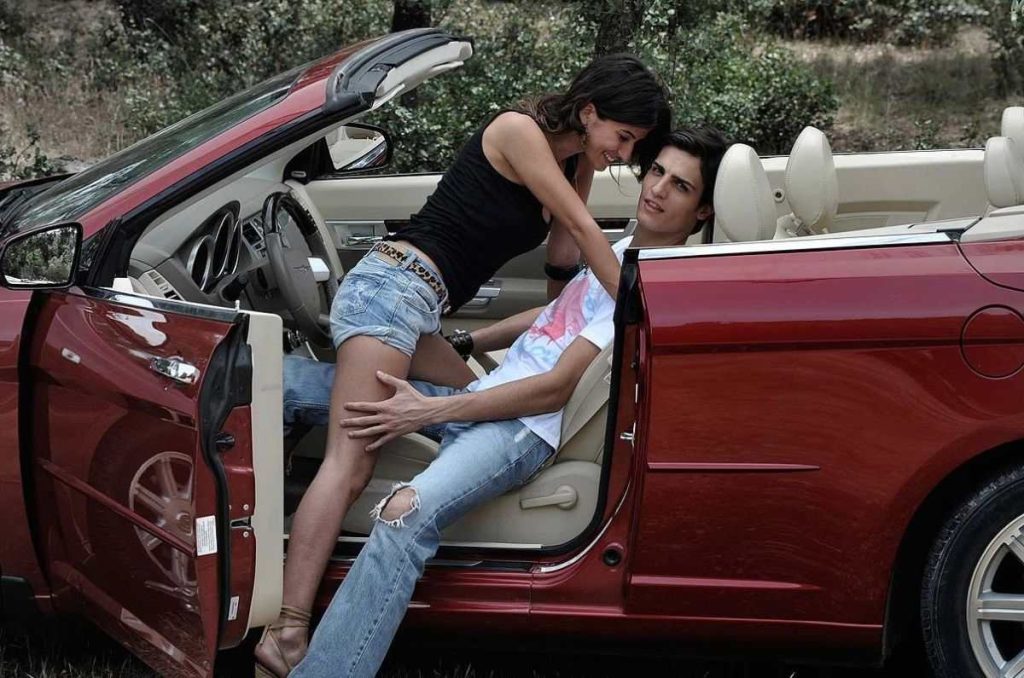 Relaciones en un coche