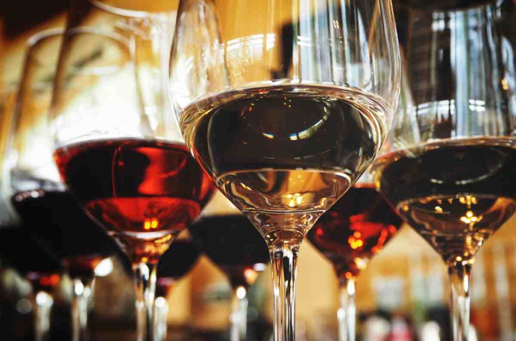 ¿Dónde Ir a tomar una copa de vino en CDMX? Explora 9 Wine Bars
