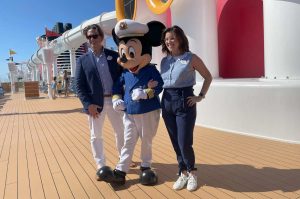 Viaja con el capitán Mickey Mouse en el crucero Disney Fantasy