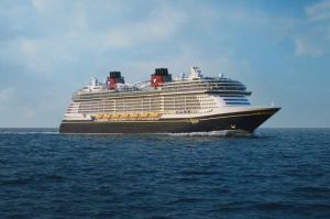 Disney Treasure: el nuevo crucero con atracciones de Coco y The Haunted Mansion