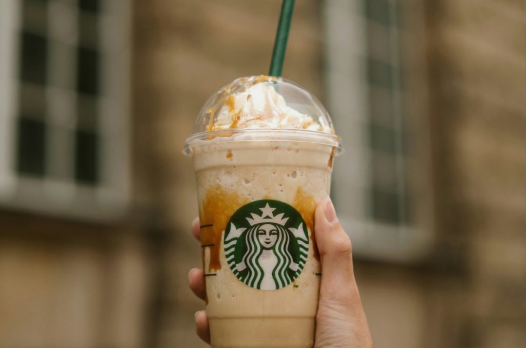 Frapuccinos a $49 de Starbucks