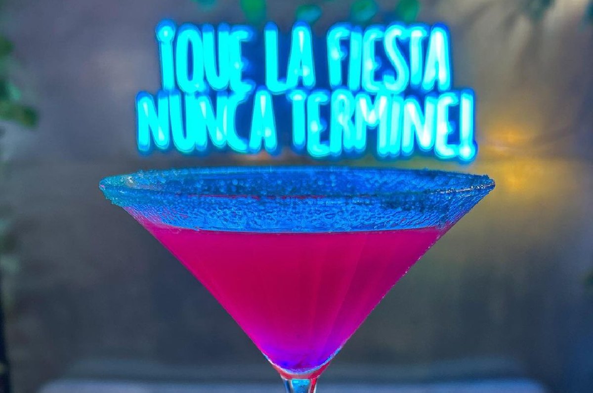 lab-bar-drinks-de-algodon-de-azucar-dragonzitos-y-mas-en-coyoacan-2