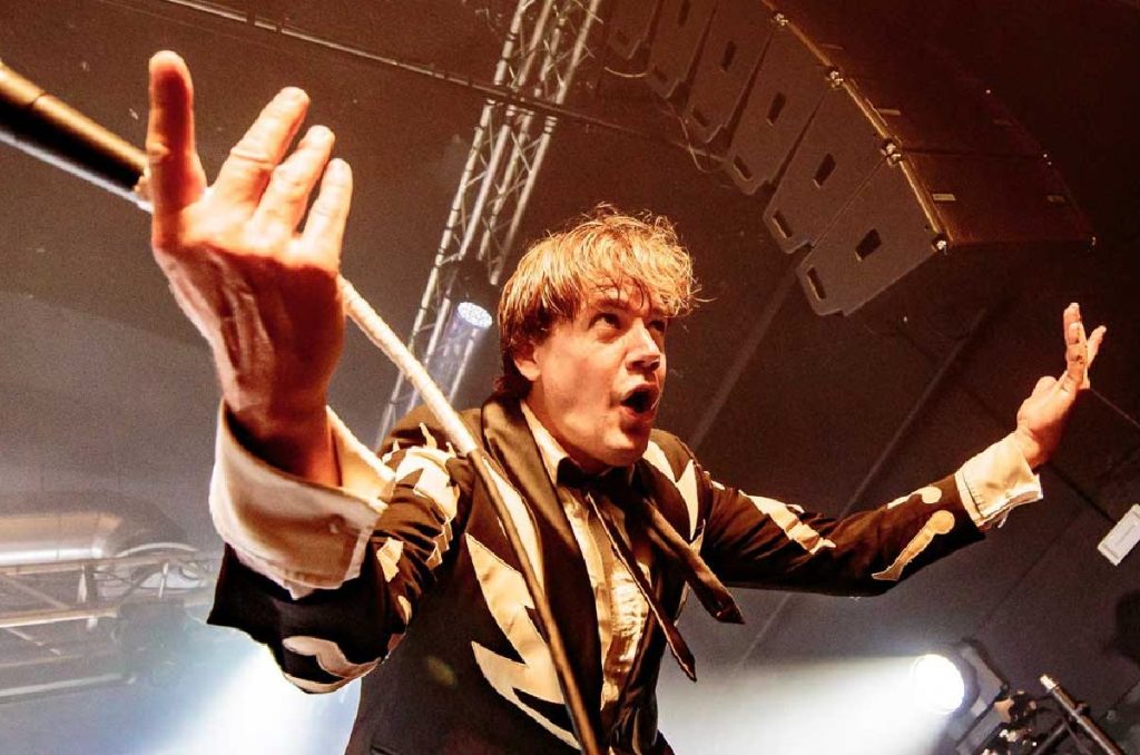 The Hives regresarán a México para tocar en el Palacio de los Deportes