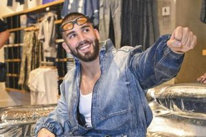 New Blues: Manuel Turizo lanza colección con American Eagle