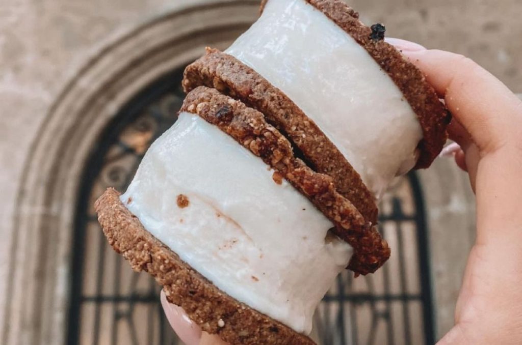 Sándwiches de helado 
en Nieve de Olla