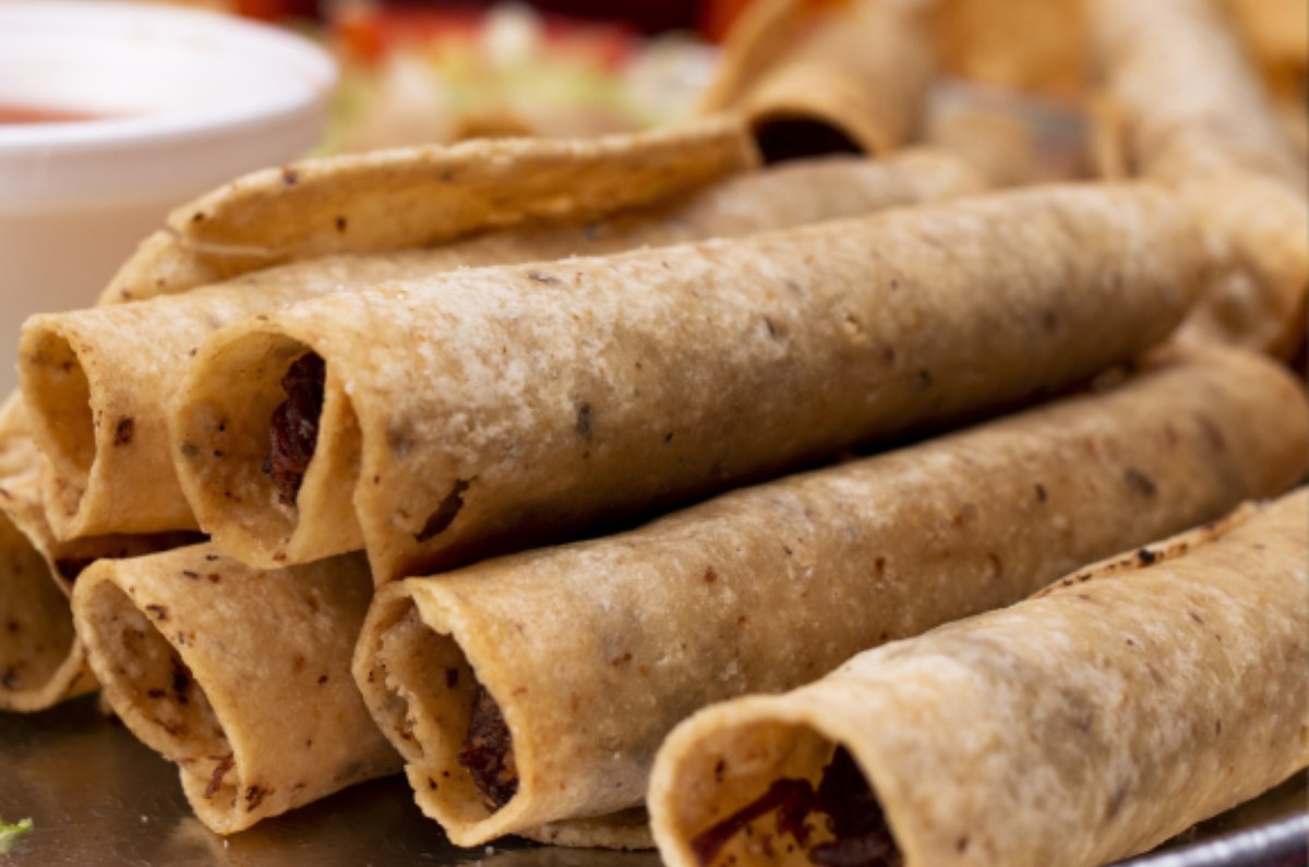 1. Fiu Fiu Flauteria