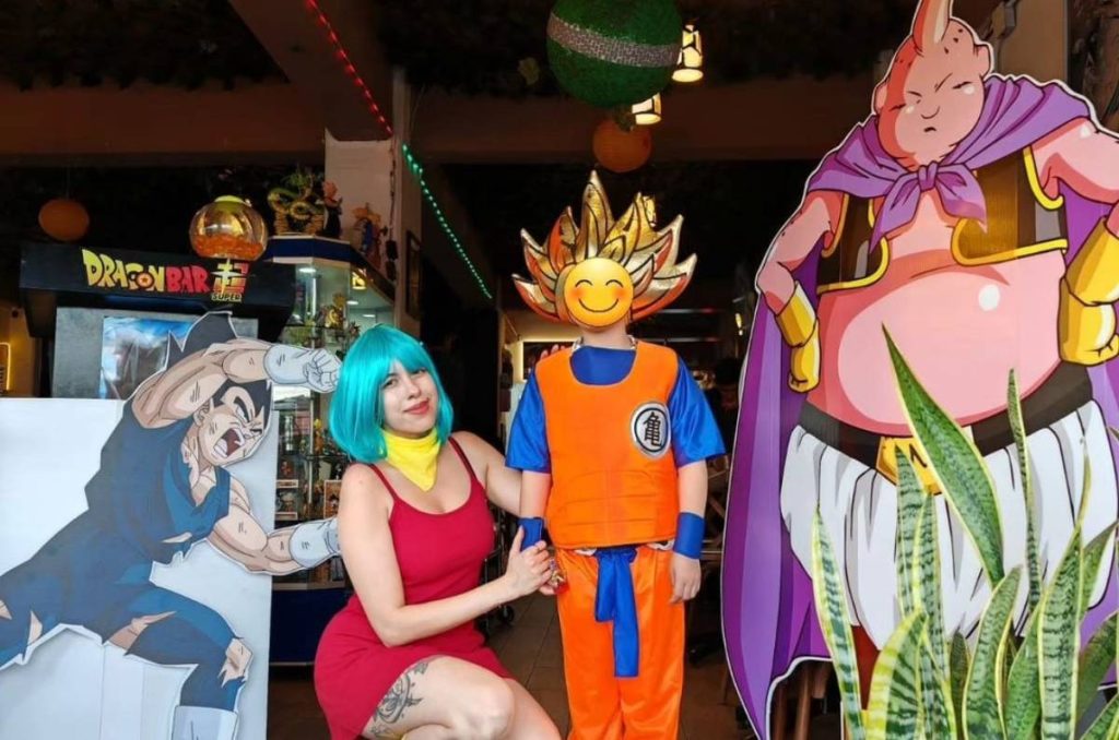 ¿Dónde se encuentra el restaurante temático de Dragon Ball?