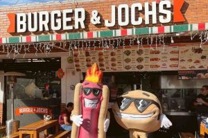 ¡Yummy! Conoce las mejores hamburguesas al carbón, Burger & Jochs