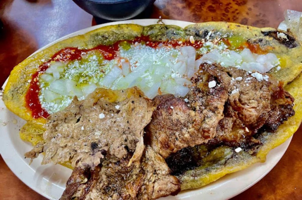 Descubre Huaraches La Chiquita en CDMX