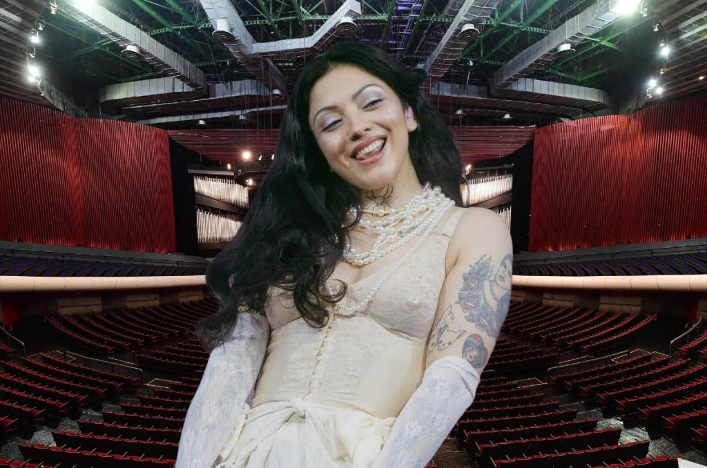 Mon Laferte concierto en el Auditorio Nacional de la CDMX.