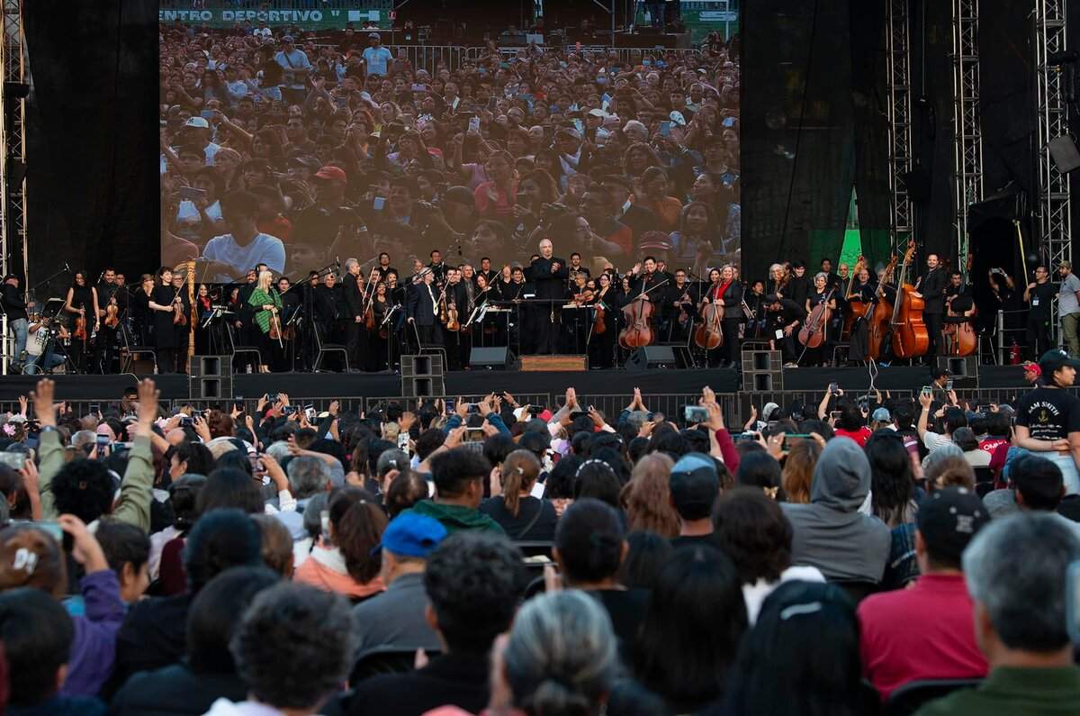 Orquesta Filarmónica de CDMX en barrio de Cuautepec