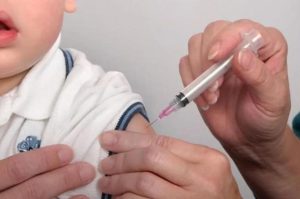 Campaña de vacunación en contra del sarampión, rubeola y parotiditis
