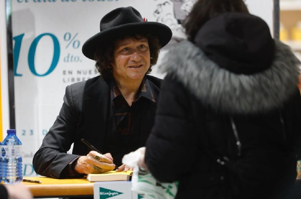 Bunbury México firma de autógrafos