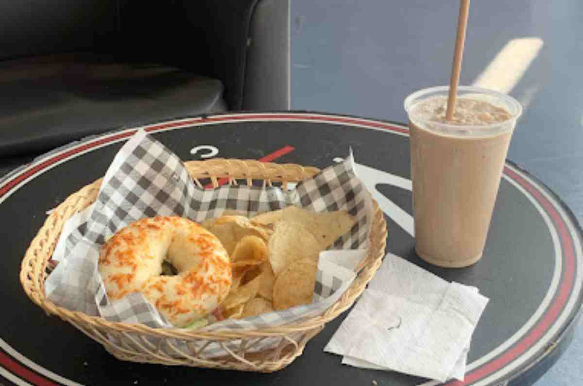 4. ⁠Kato Café en el Museo del Estanquillo 