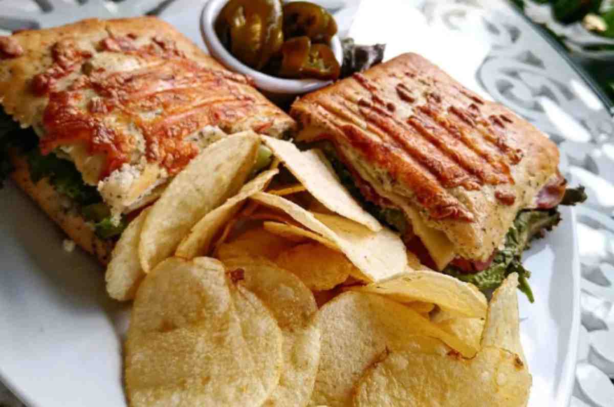 9. ⁠Café Acuarela en el Museo de la Acuarela