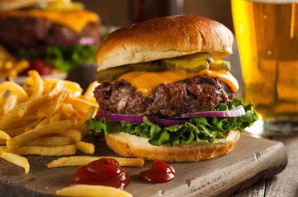 El día de la Hamburguesa esta por llegar así que conoce todas las promociones
