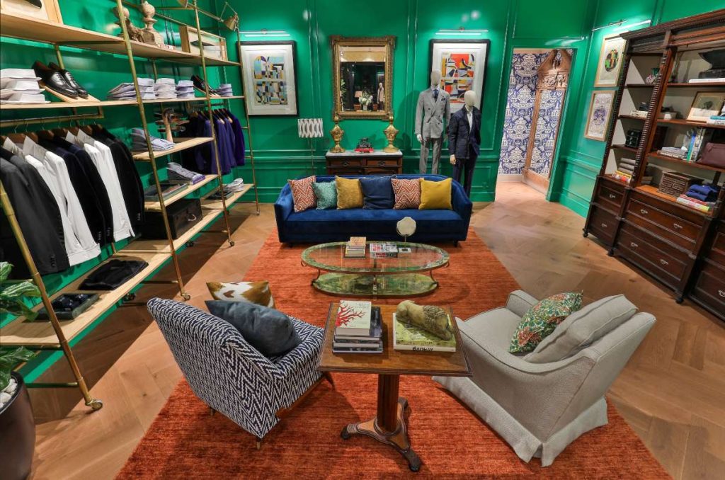 Hackett London abre tienda en Masaryk con servicio de sastrería 2