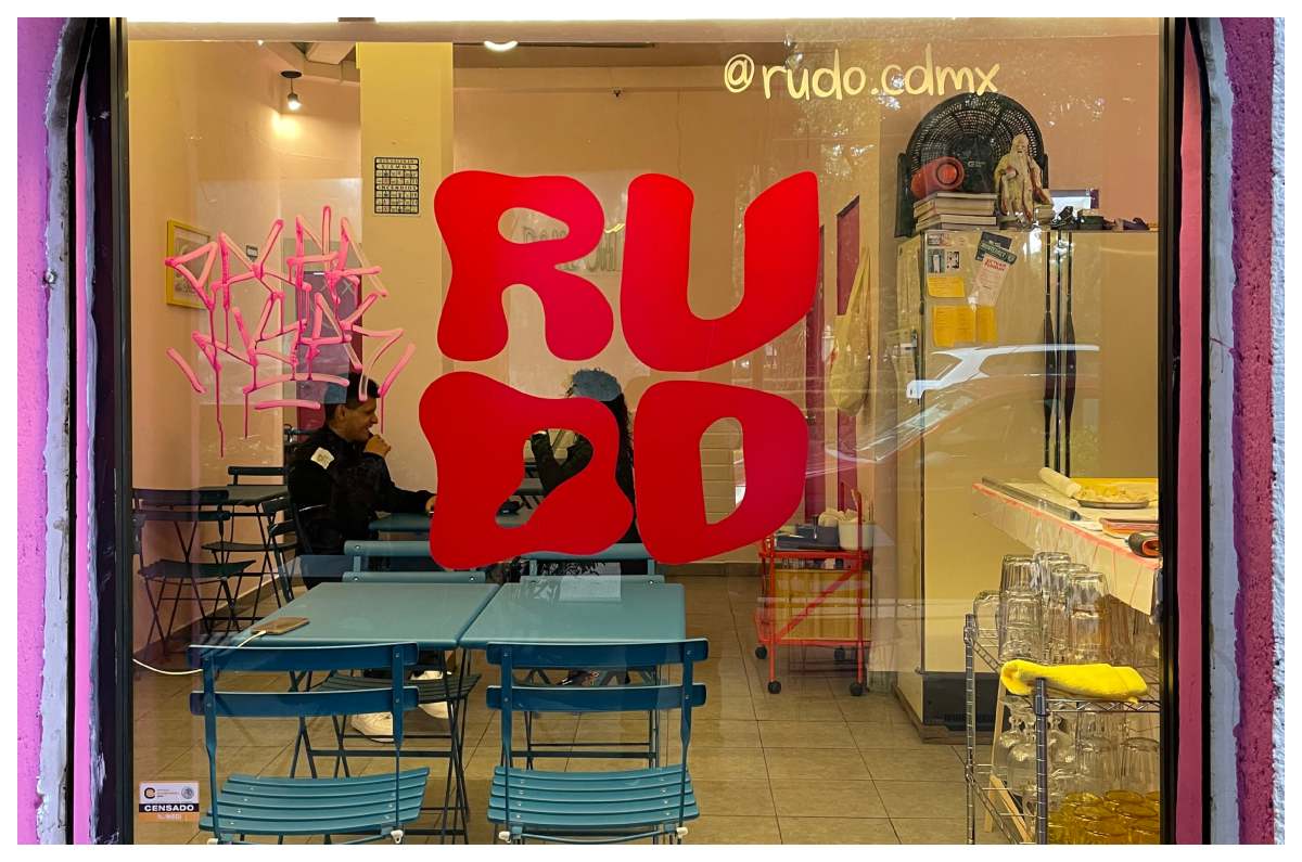 Rudo: el nuevo hotspot de la Narvarte con comida random