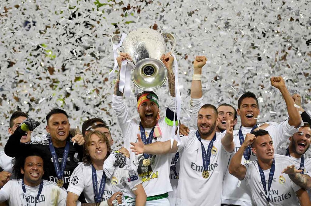 OPPO y UEFA renuevan su alianza: ¡El fútbol se vuelve más inteligente!