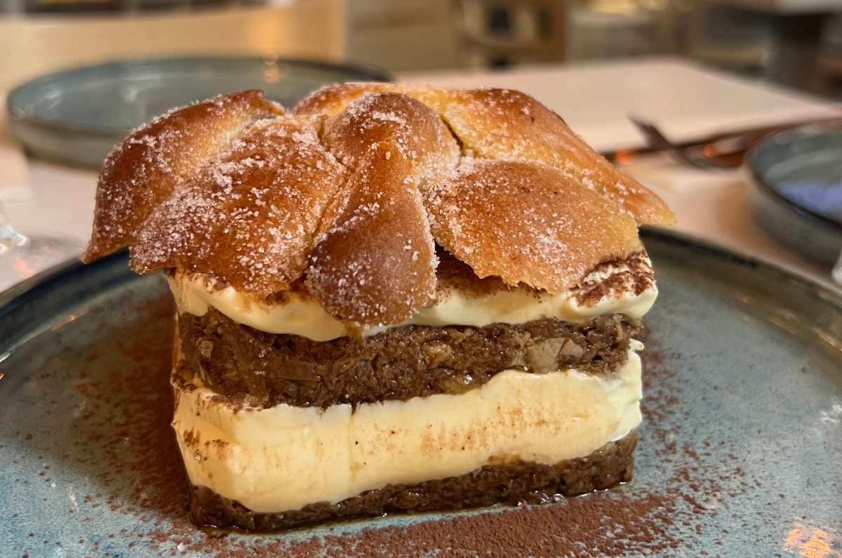 Tiramisú de Pan de Muerto en Terra Mía 