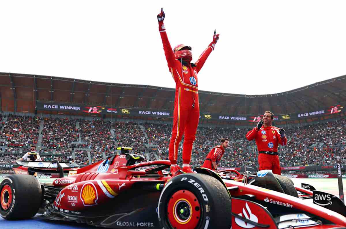 carlos-sainz-gana-el-mexico-gp-2024-1