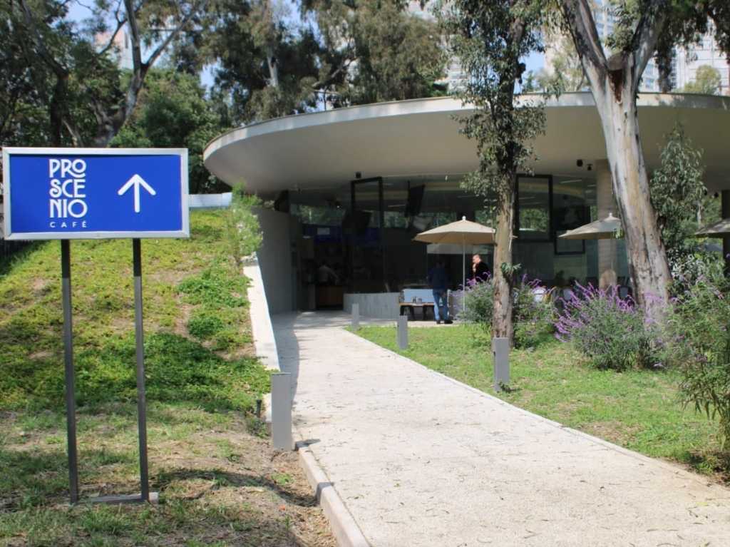 Cafetería Jardín Escénico