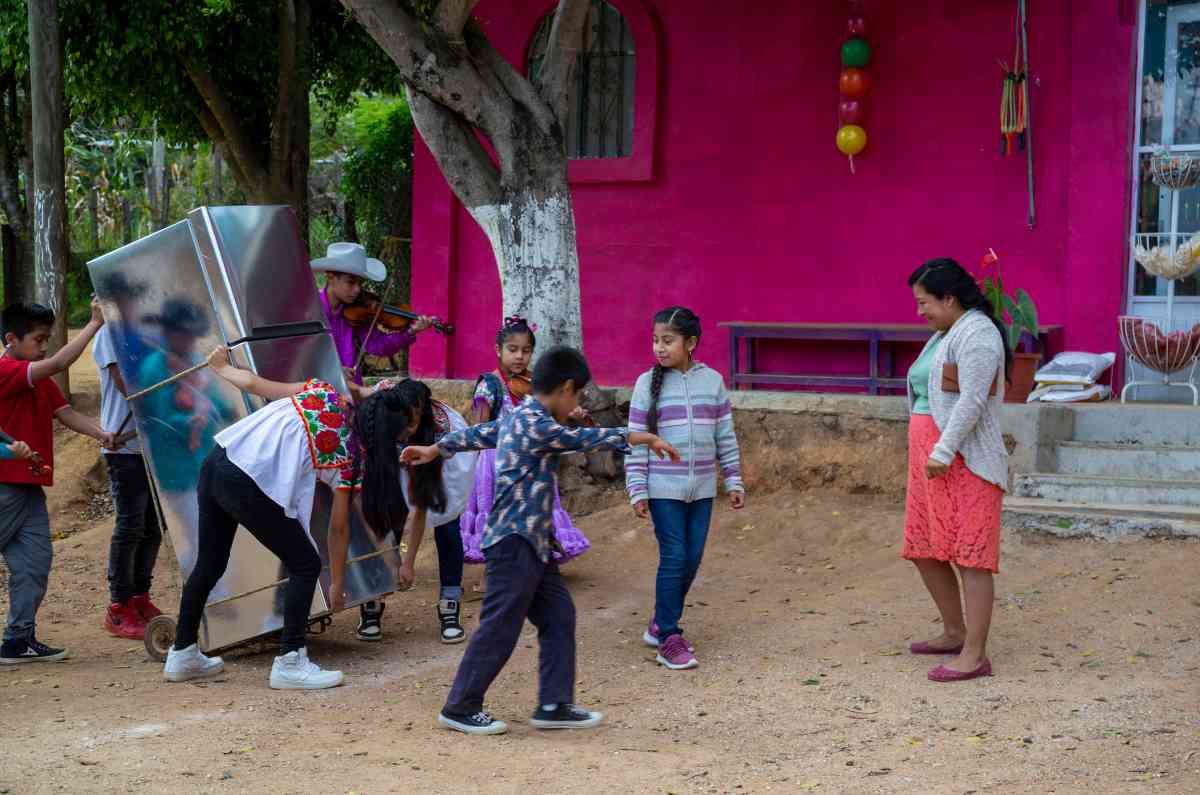 la-raya-la-pelicula-sobre-la-migracion-en-los-pueblos-indigenas-1