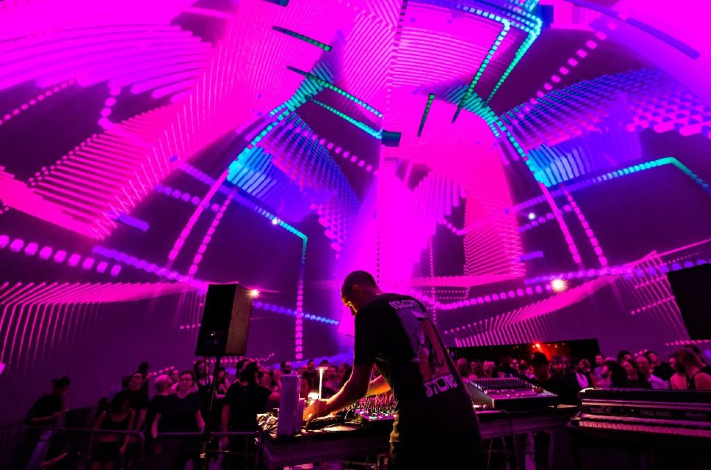 Mutek México 2024 cartelera, sedes y programación gratis Casa del Lago