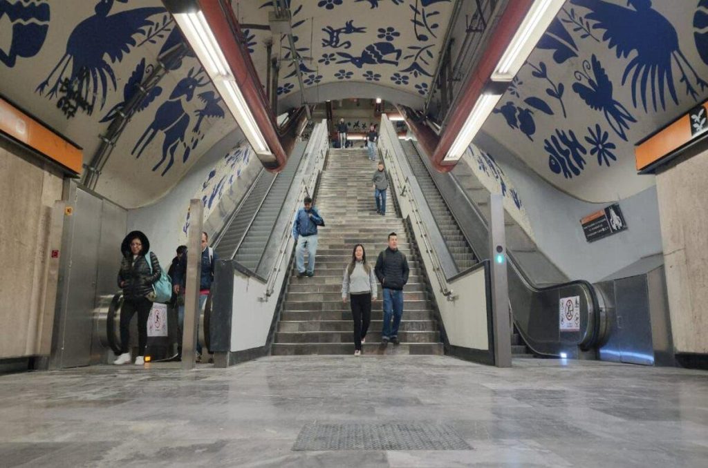 Metro CDMX: Línea 7 inaugura tres nuevas escaleras eléctricas