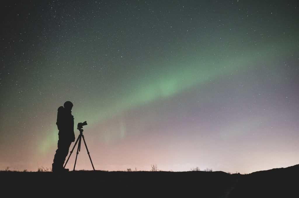 Pixabay: kamilkrygo Booking.com revela que la nueva tendencia de viajes es redefinir la experiencia y relación con el mundo que nos rodea. ¿Te animas a hacerlo?