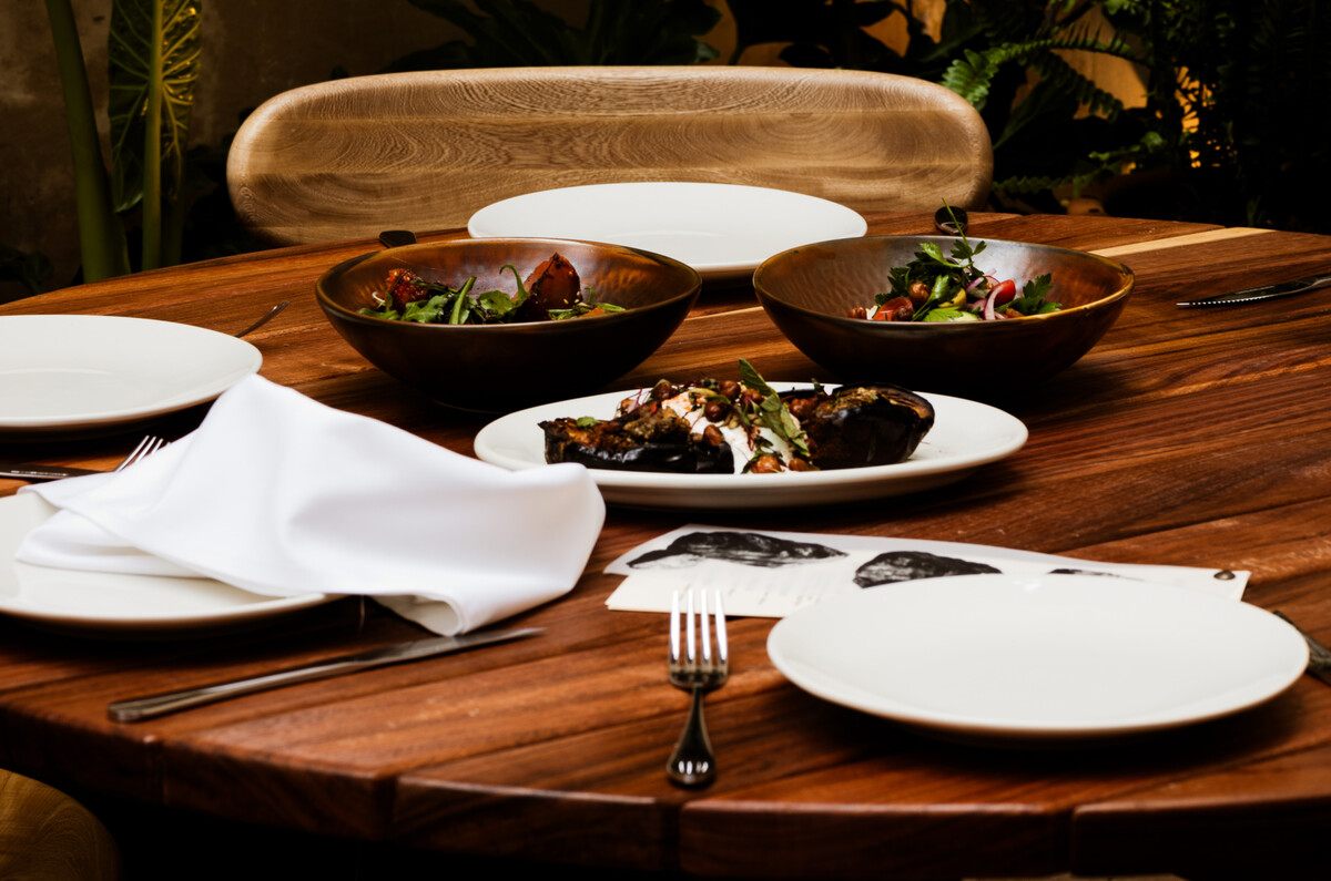 Así es Cueva, el nuevo restaurante de la Roma Norte