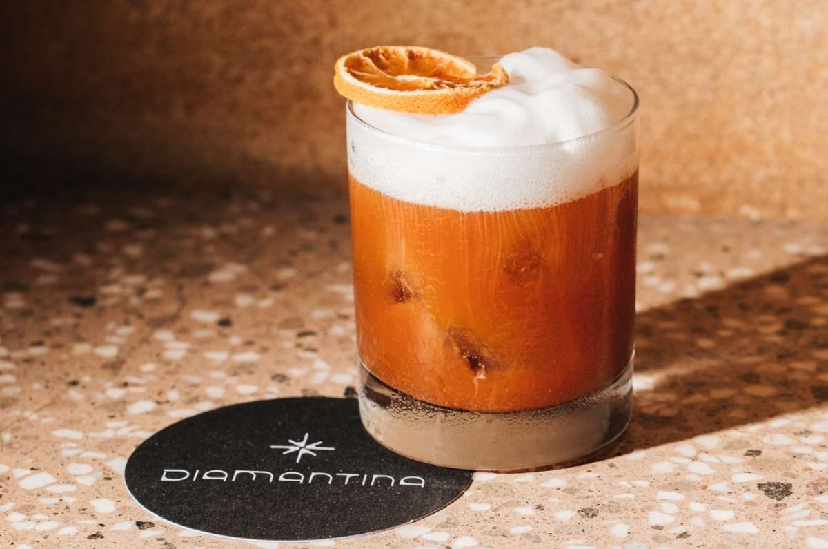 Diamantina: nuestro Bar del Mes con coctelería imperdible en la Roma