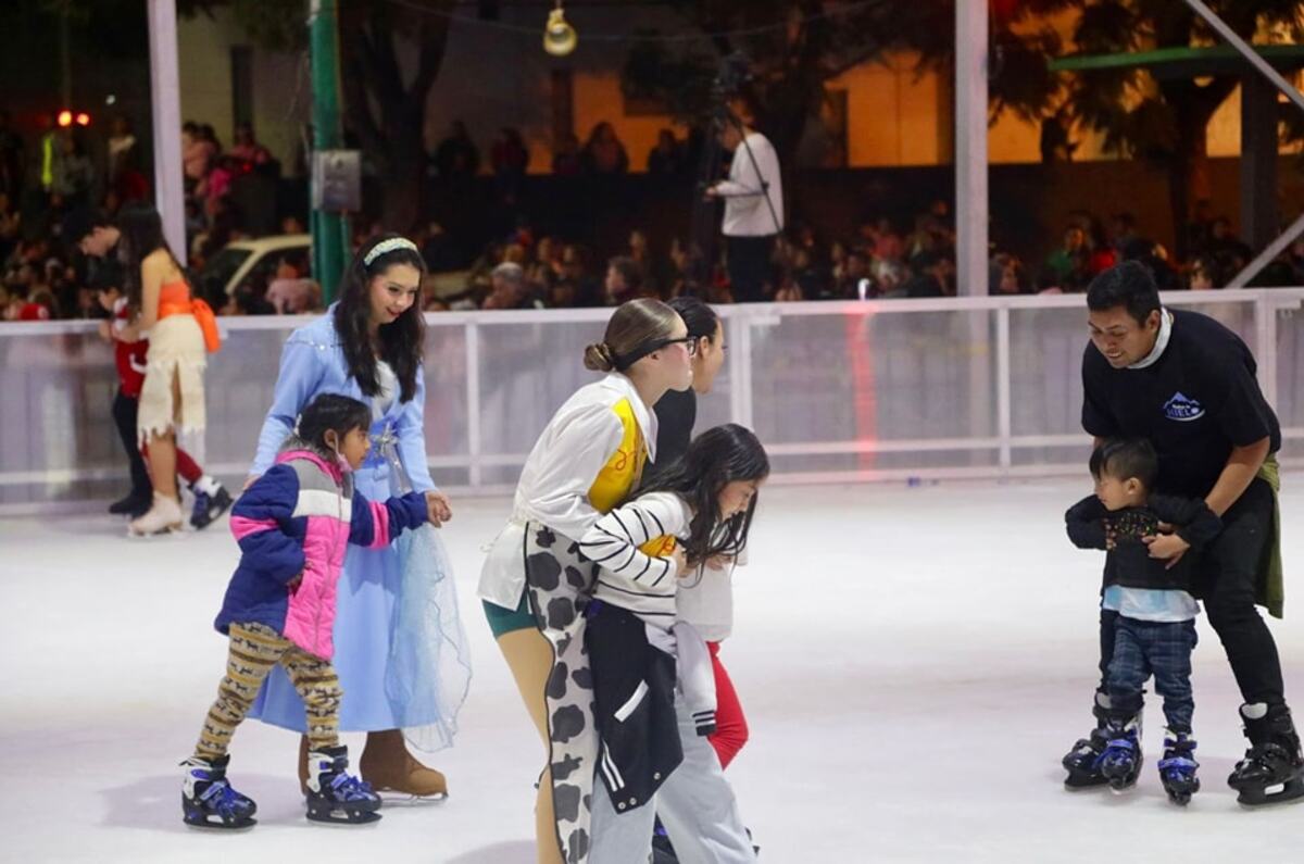 Pista de hielo GRATIS en CDMX: todo lo que debes saber