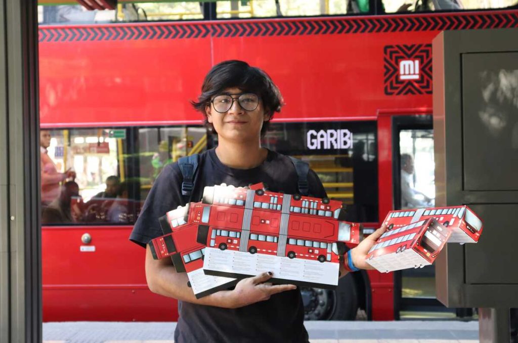 Regalarán Metrobusitos por Día de Reyes en CDMX