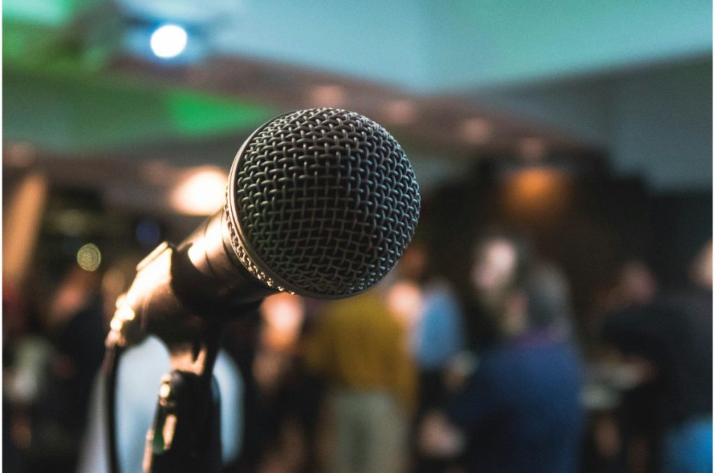 Celebra San Valentín con karaoke en diferentes puntos de la CDMX ¡gratis!