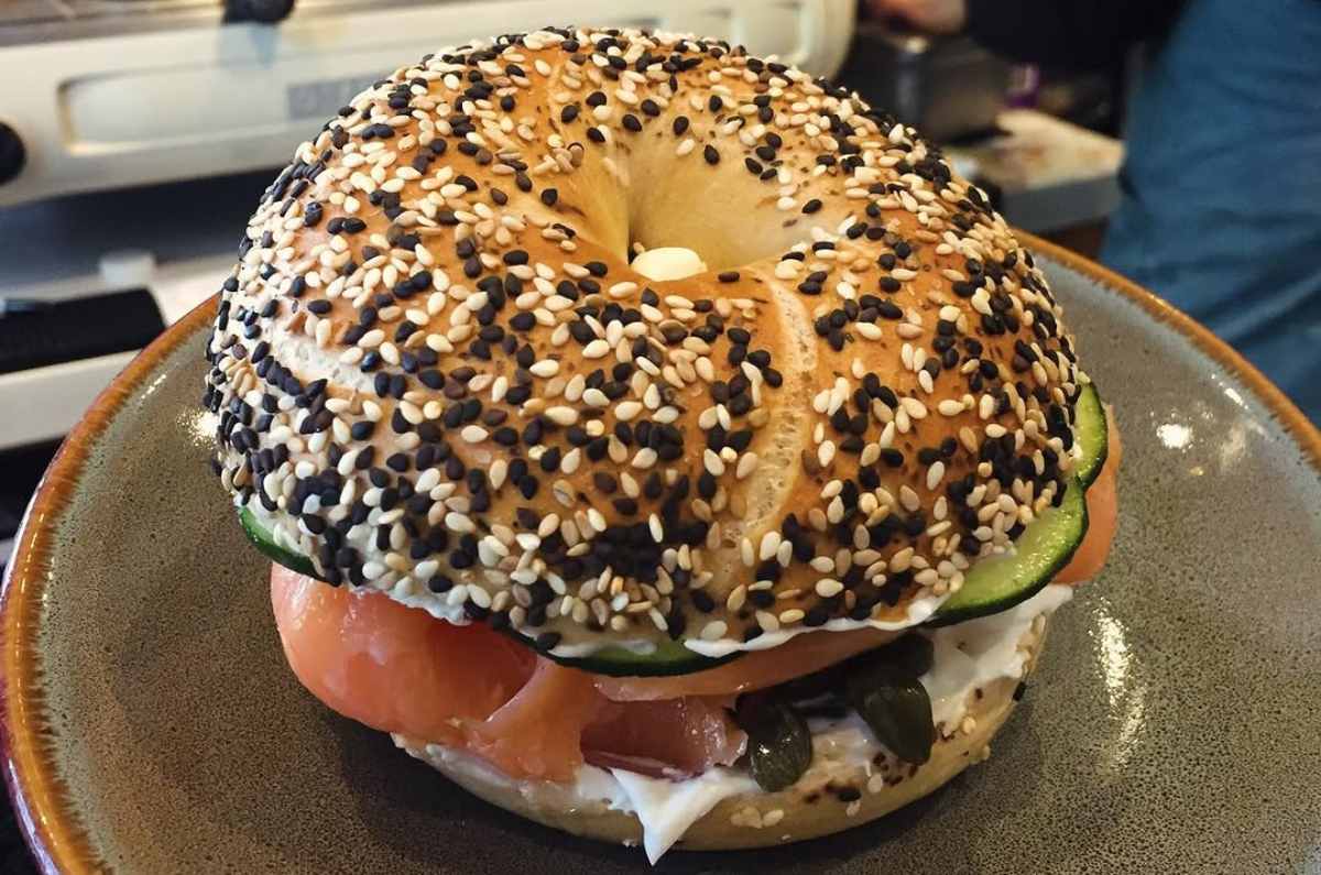 2. Bagels Lepu