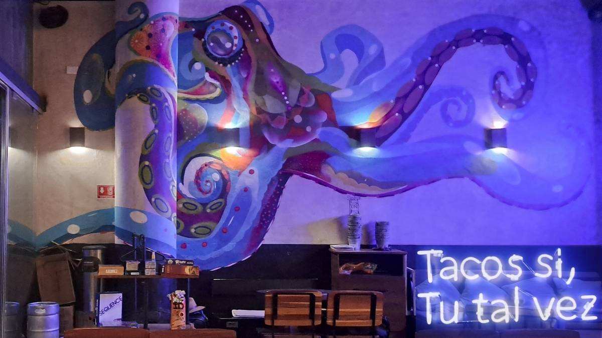 Mural en Chela de playa