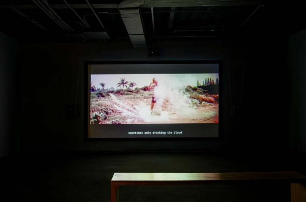 El arte de Shifting Grounds te hace reflexionar