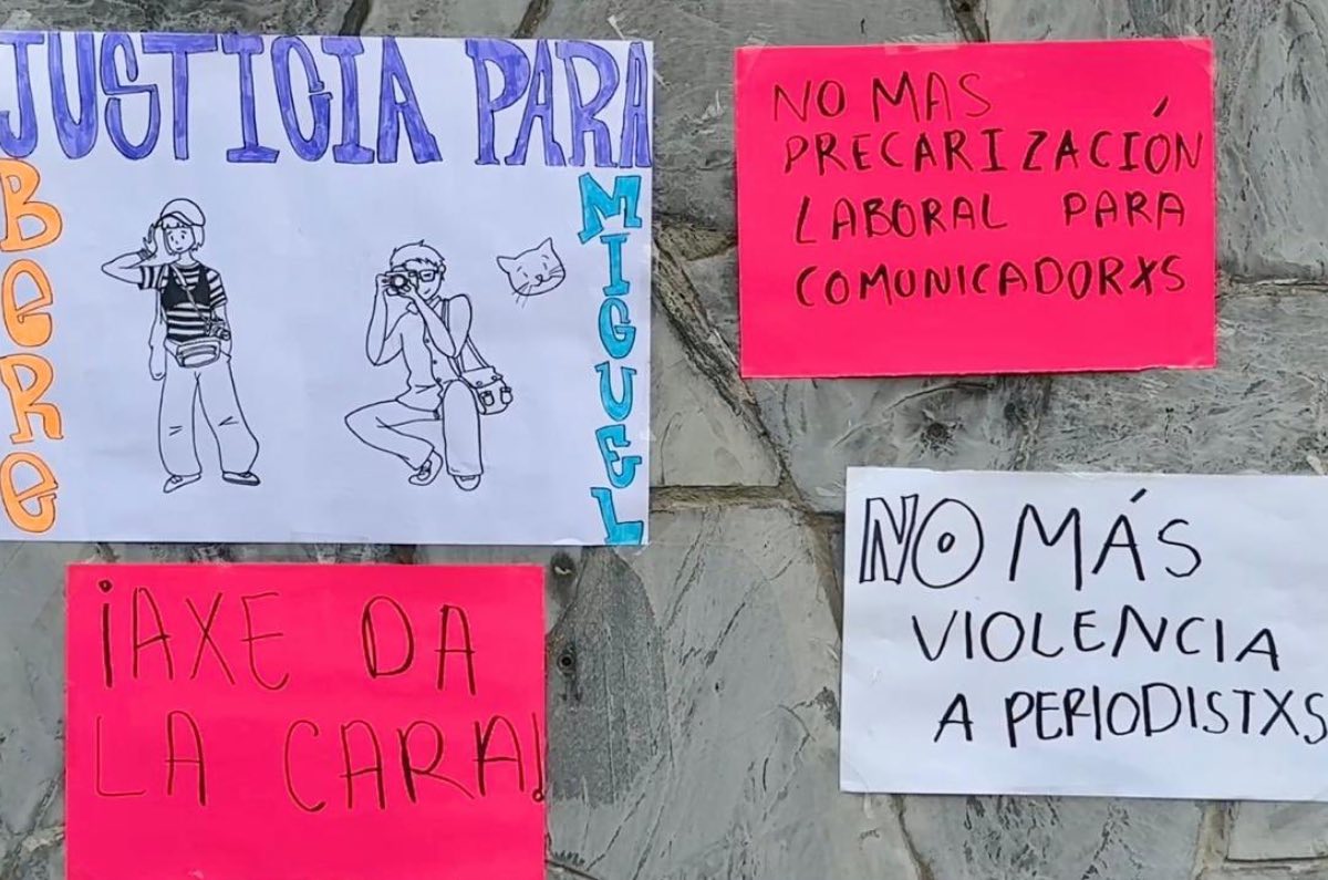axe-ceremonia-derechos-laborales-y-seguro-social-periodistas
