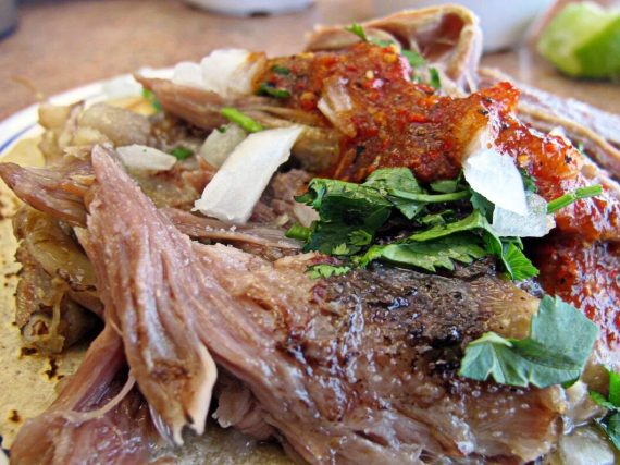 Feria de la Barbacoa en Xochimilco 2026: comida, artesanías y más
