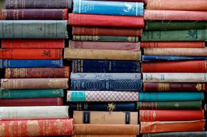 Celebra El Día del Libro en el Intercambio de Libros en Coyoacán