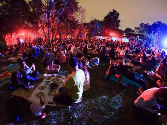 ¡Invita a tu amorcito! Habrá picnic nocturno GRATIS en CDMX