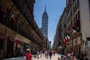 Un paseo entre letras participa en la Caminata Literaria por el corazón de CDMX