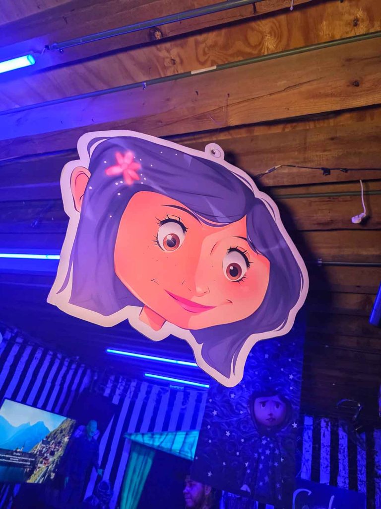 Dónde y cuándo será la fiesta temática con disfraces de Coraline 11